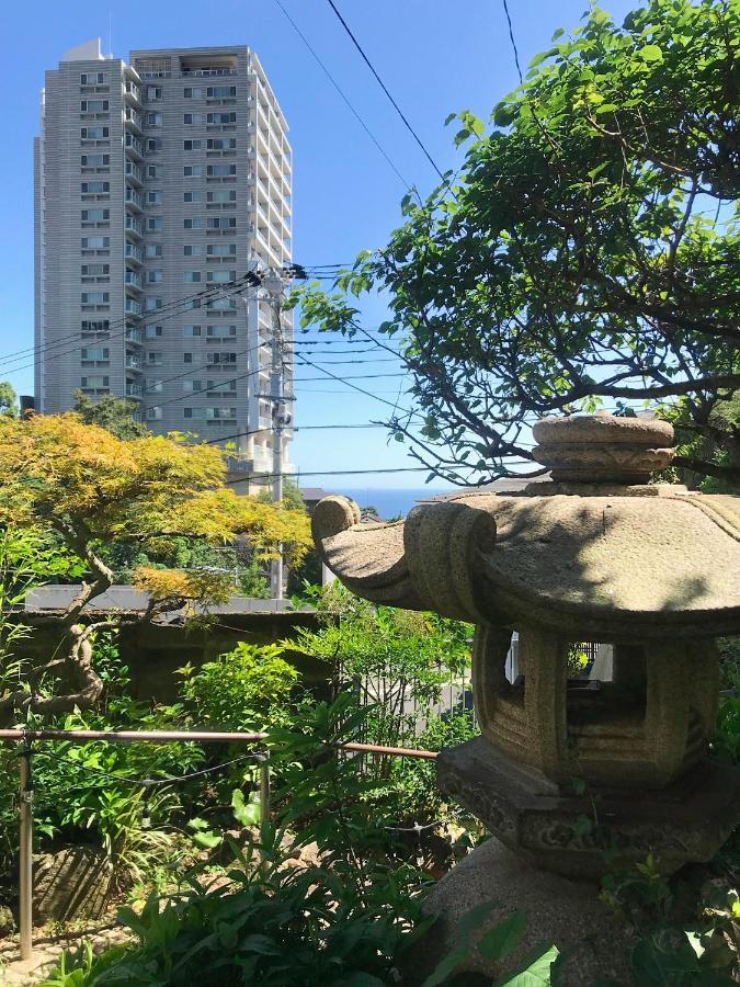 Guesthouse Nishihara Atami  Bagian luar foto