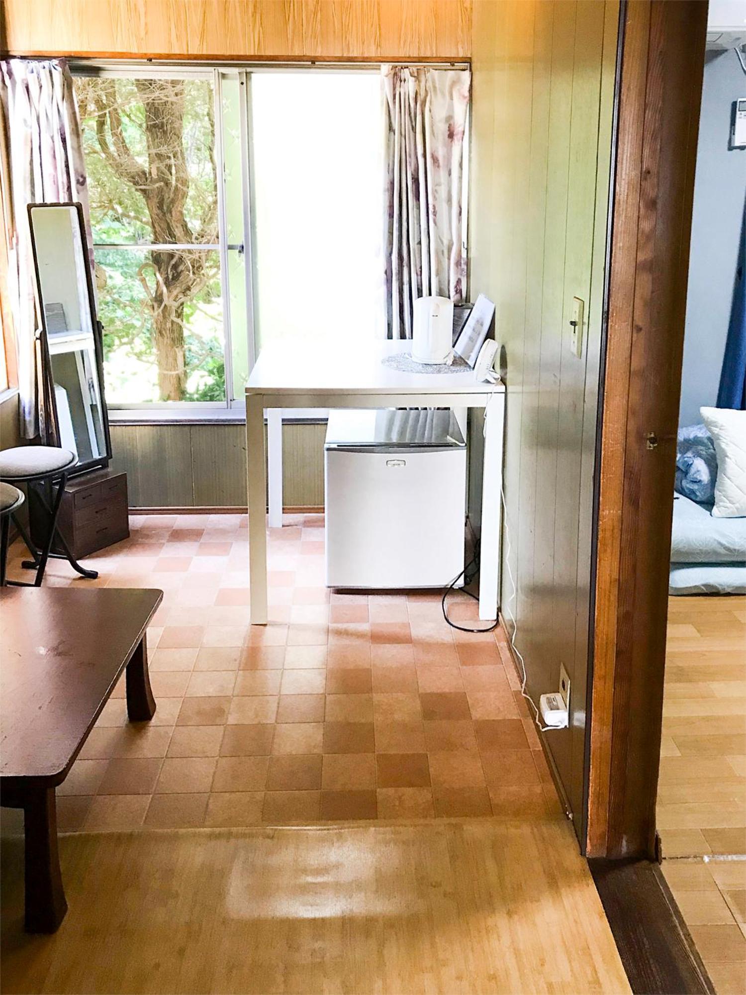 Guesthouse Nishihara Atami  Bagian luar foto
