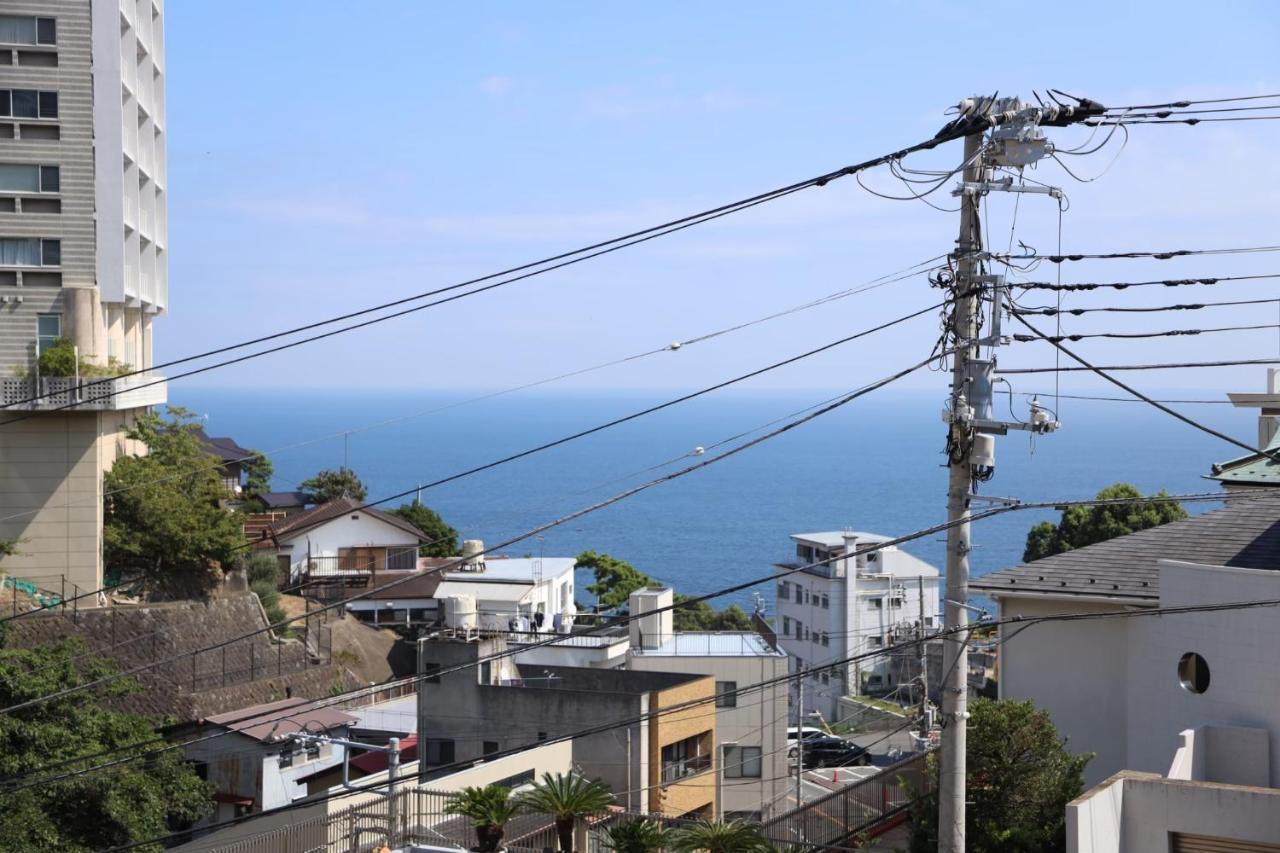 Guesthouse Nishihara Atami  Bagian luar foto